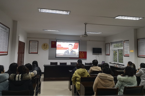 9514dc5aa5cb13d6525f858a9caab6e.jpg 9514dc5aa5cb13d6525f858a9caab6e.jpg