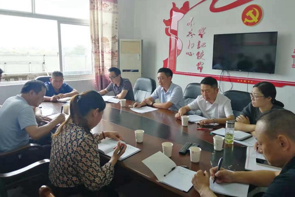 烏沙鎮(zhèn):組織開展村(社區(qū))“兩委”_副本.jpg 烏沙鎮(zhèn):組織開展村(社區(qū))“兩委”_副本.jpg